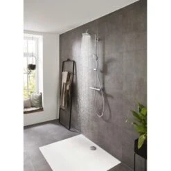 Hansgrohe Showerpipe Croma 160 1jet Mit Thermostat Chrom -Badezimmerbedarf Geschäft 0 PIU 01 1183 27135000 tif