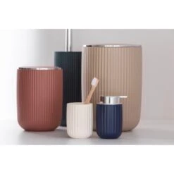 Wenko Schwingdeckeleimer Agropoli L Kosmetikeimer Mit Schwingdeckel 5,5 L Beige -Badezimmerbedarf Geschäft 4008838354834 1068 03